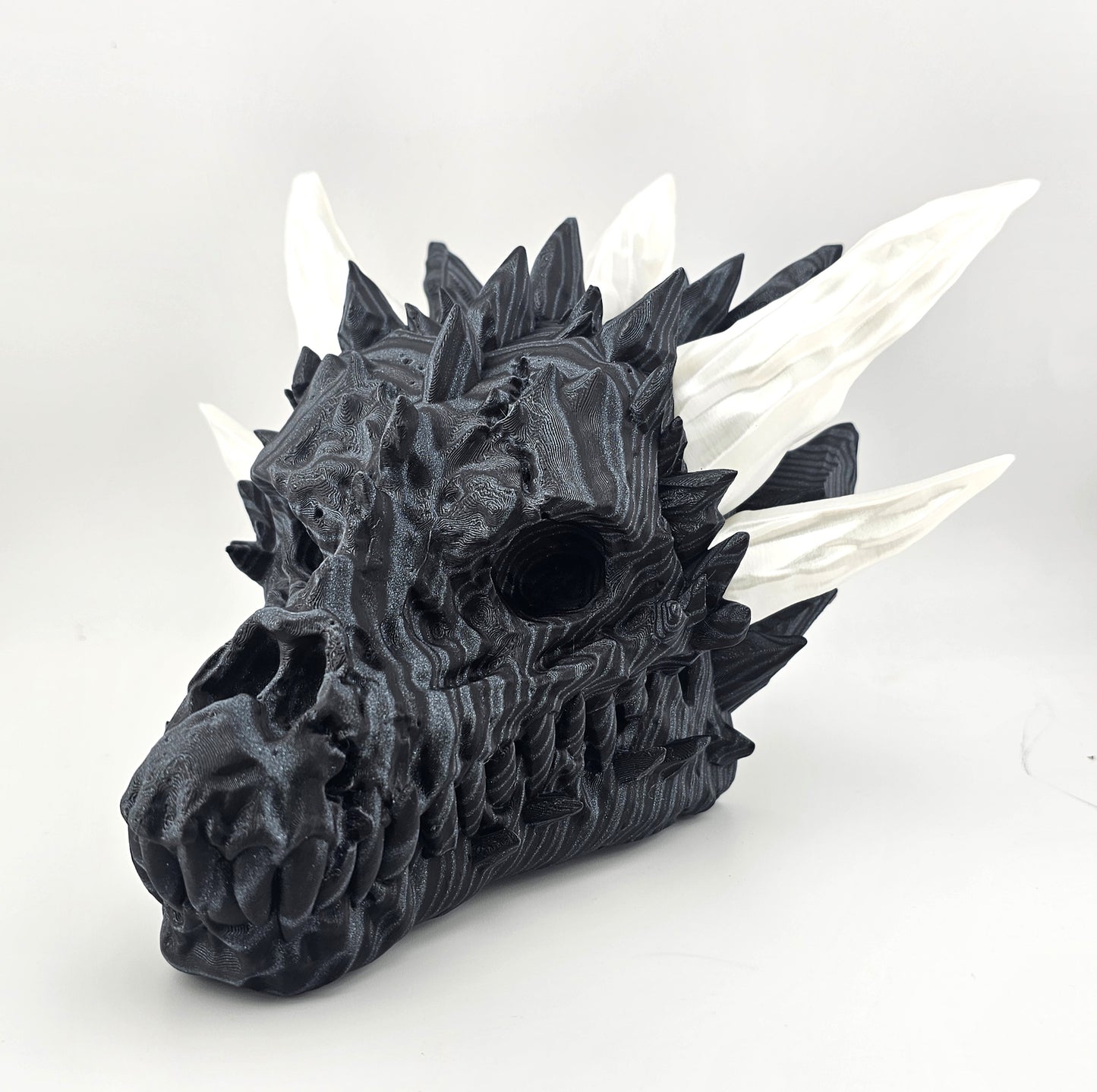 Prospect 3D - The Dragons Lair - The Grand Hall Of Dragon Skulls - Diamond Skull - Decoration